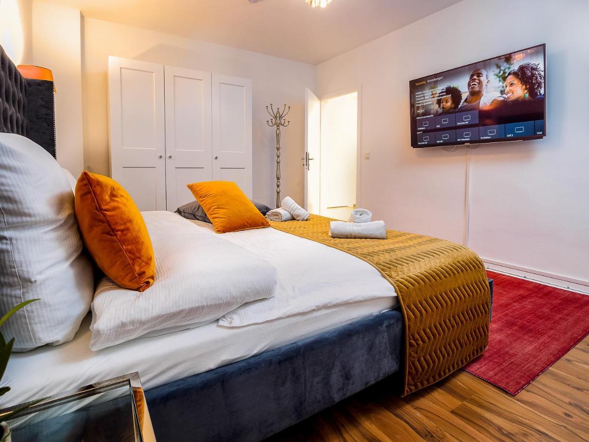 Gemuetliche & Individuelle Ferienwohnungen In Krefeld - Junik Apartments Kültér fotó