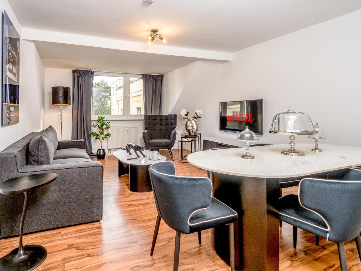 Gemuetliche & Individuelle Ferienwohnungen In Krefeld - Junik Apartments Kültér fotó